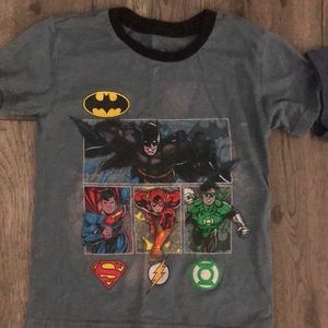 Boys short sleeve t size 4